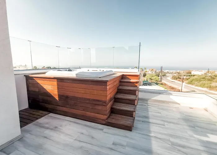 Napa Hills Seaview Villa *